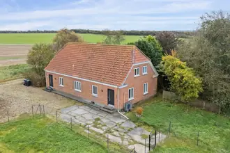 Landejendom på Vadhovedvej 10, Ølstrup, 6950 Ringkøbing