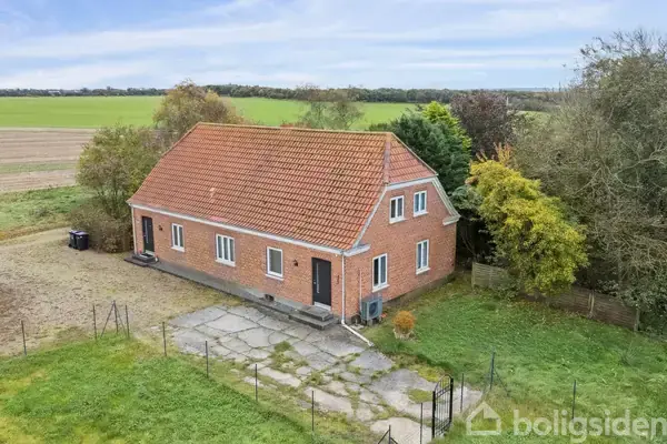 Landejendom på Vadhovedvej 10, 6950 Ringkøbing