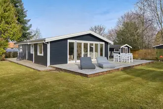 Fritidshus på Møllevænget 2, 3120 Dronningmølle