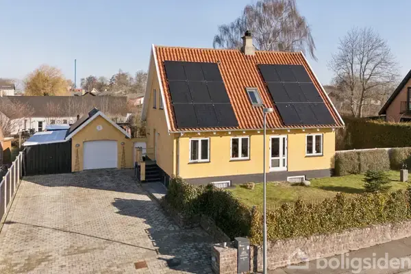 Villa på Bakkekammen 1, 4560 Vig