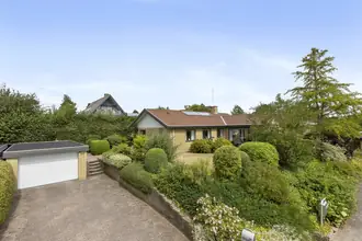 Villa på Engdraget 38, Agtrup, 6091 Bjert