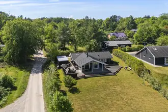 Fritidshus på Anholtvej 2, Bønnerup Strand, 8585 Glesborg