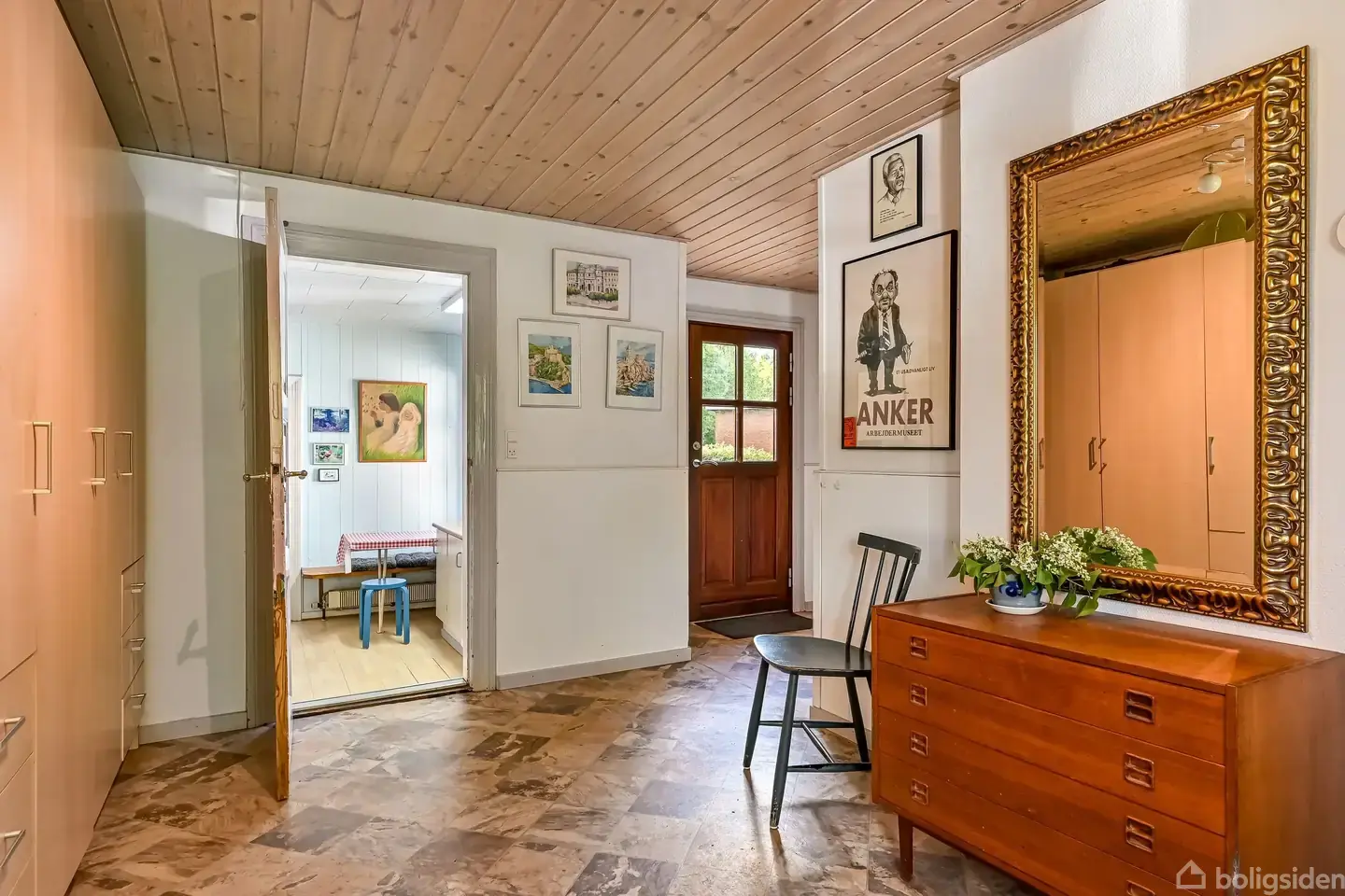 Hyggelig villa med stor grund og mange muligheder - Visning 3