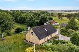 Villa på Bjerghedevej 3, Bjørnstrup, 9600 Aars