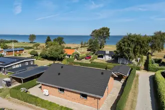 Fritidshus på Ørredvej 19, Købingsmark, 6430 Nordborg