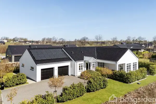 Villa på Tirsbæk Søvej 85, 7120 Vejle Øst
