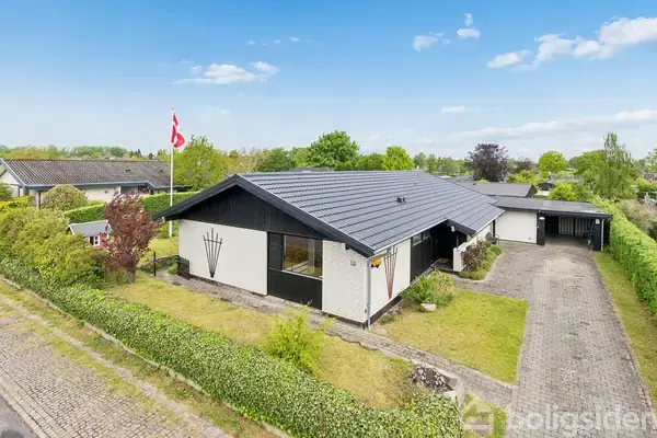 Villa på Blomsterager 405, 2980 Kokkedal