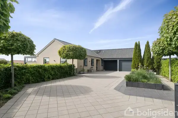 Villa på Gyldenrisdalen 3, 8930 Randers NØ