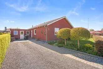 Villa på Kirsebærvænget 16, 6818 Årre