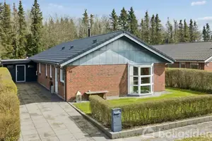 Rækkehus på Humlevænget 65, 7570 Vemb