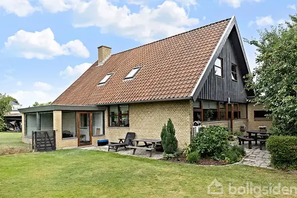 Villa på Middelbovej 2, 8960 Randers SØ