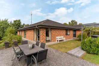 Villa på Sabro Skolevej 17, 8471 Sabro
