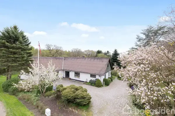 Villa på Viborgvej 733, 8471 Sabro