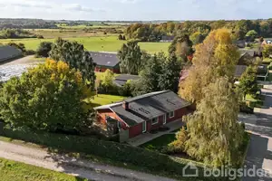 Villa på Skovbrynet 3, 8544 Mørke