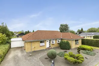 Villa på Lundekærsvej 52, Bellinge, 5250 Odense SV