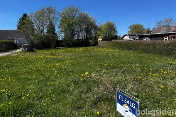 Helårsgrund på Teestrup Bygade 25, 4690 Haslev