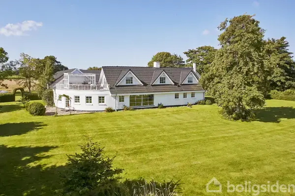 Villa på Brund Strandvej 19, 7130 Juelsminde