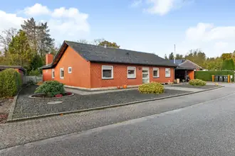 Villa på Lærkevej 1, 6840 Oksbøl