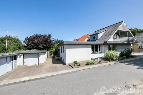 Villa på Danevej 12, 9700 Brønderslev