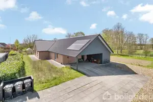 Villa på Selvejervej 9, 8680 Ry