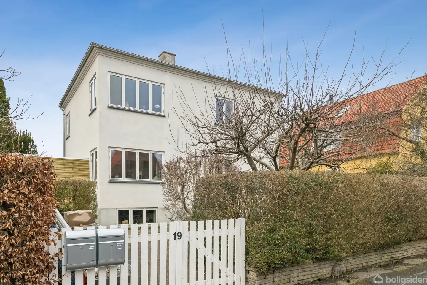 Fedeste stuelejlighed med direkte udgang til privat have