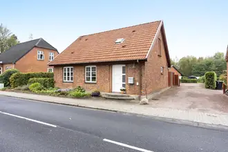 Villa på Østergade 15, 8883 Gjern
