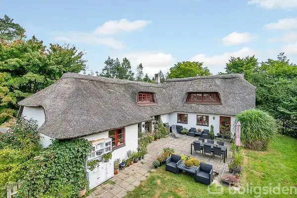 Villa på Slotsvej 27, 8860 Ulstrup