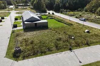 Helårsgrund på Granitparken 5, Hune, 9492