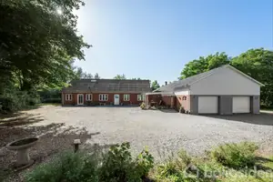 Landejendom på Kjellerupvej 27, 8620 Kjellerup