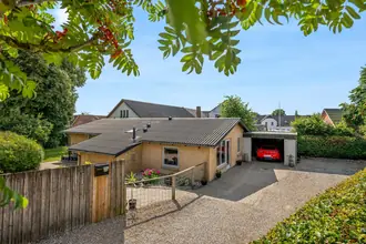 Villa på Vandværksvej 1, 6622 Bække