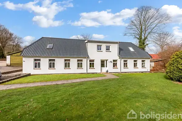 Villa på Sønderbyvej 4A+B+C, 6510 Gram