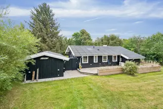 Fritidshus på Rævlingevej 6, Tversted, 9881 Bindslev