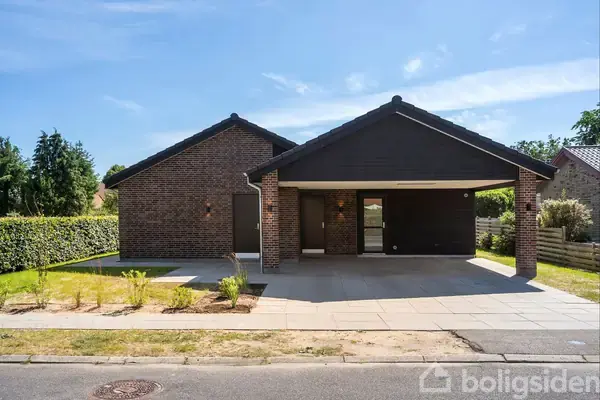 Villa på Østre Allé 34, 8600 Silkeborg