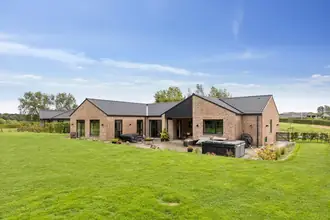 Villa på Vinkelgårdsvej 26, 6040 Egtved