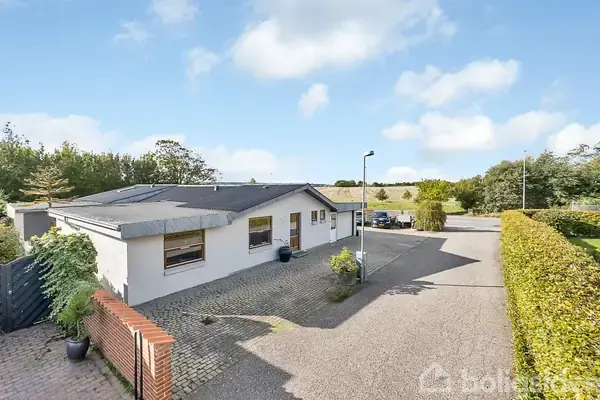 Villa på Åvangen 2, 8520 Lystrup