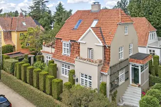 Villa på Femte Juni Plads 9, 2000 Frederiksberg