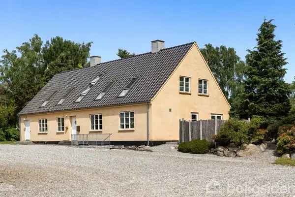 Villa på Torup Bygade 7, 3390 Hundested