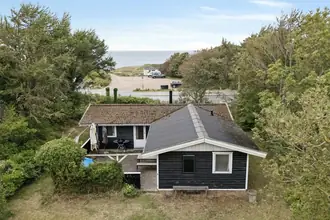 Fritidshus på Fredensvej 2, Strand Esbønderup, 3250 Gilleleje