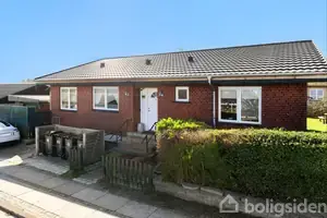 Villa på Lerbjergvej 2, 3390 Hundested
