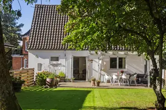 Villa på Hovedgaden 1, Skovsgård, 9460 Brovst