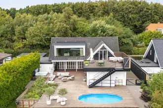 Villa på Fjordbakken 50, Dyves Bro, 4700 Næstved