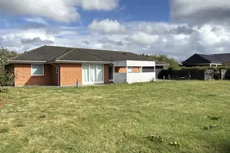 Villa på Skovvænget 16, 8882 Fårvang