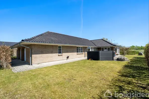 Villa på Bakkegårds Allé 2, 5550 Langeskov