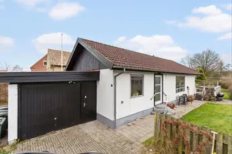 Villa på Sønder Allé 4, 8500 Grenaa