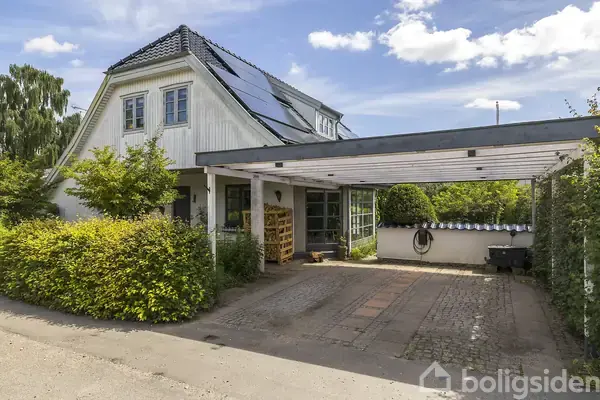 Villa på Lebahnsvej 4, 3550 Slangerup