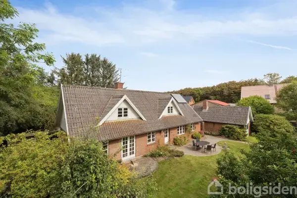 Villa på Aggersundvej 268, 9690 Fjerritslev