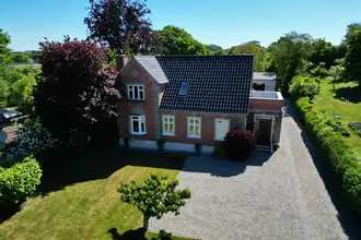 Villa på Hovedgaden 38, 5932 Humble