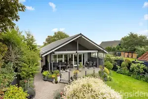 Villa på Hirsholmvej 16, 9982 Ålbæk
