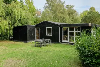 Fritidshus på Ellekrattet 5, Vesternæs, 4900 Nakskov