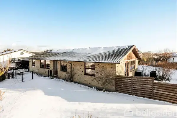 Villa på Åboulevarden 4, 9480 Løkken